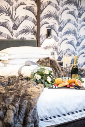 The Feather Hill Boutique Hotel