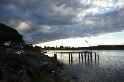 Albergue Riverfront Homestay