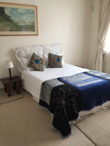 Albergue Riverfront Homestay