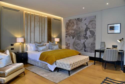 Apogee Boutique Hotel & Spa