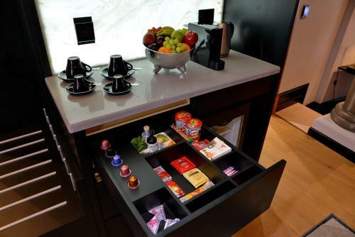 Apogee Boutique Hotel & Spa