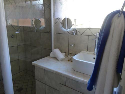Waterglen Guest Lodge