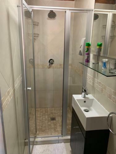 Hostal D'vine Guest House Secunda