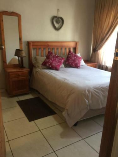 Hostal D'vine Guest House Secunda