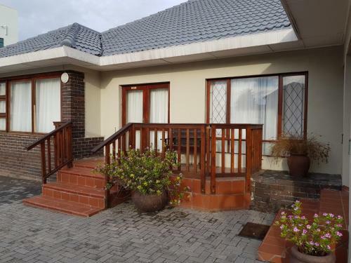 Apartamento Pollok Beach Guest Lodge