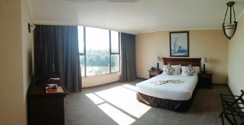 Hotel Riviera On Vaal Resort