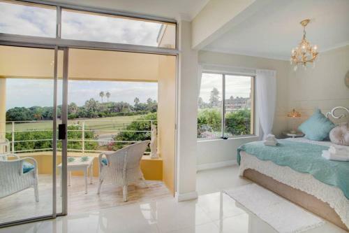 L`azur : Elegant Apartment With Sea View