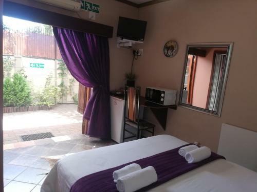 Hostal Safari Guesthouse