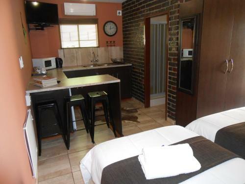 Hostal Safari Guesthouse