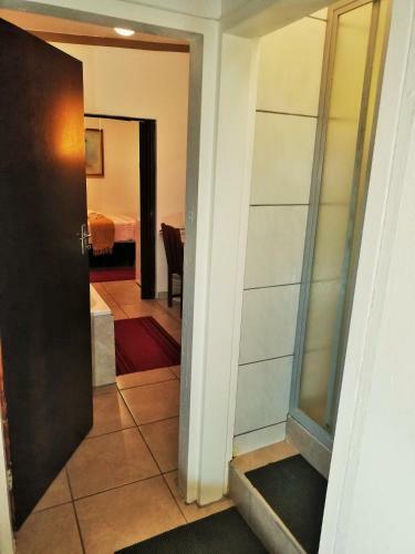 Hostal Safari Guesthouse