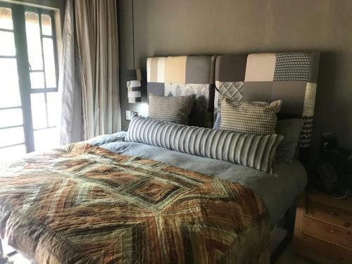 Hostal Four20 Bespoke Hotel