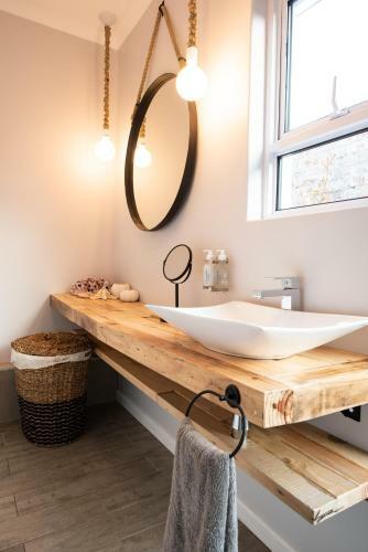 Hostal Salt Boutique Guesthouse