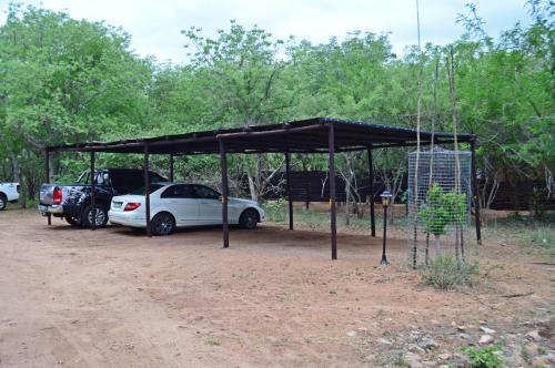 Pan African Lodge & Safari