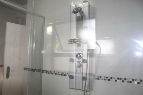 Hostal Sena Guesthouse