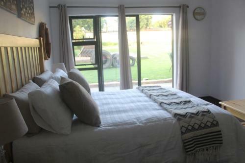 Hostal Sena Guesthouse