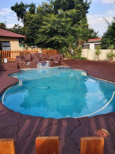 Hostal Sena Guesthouse