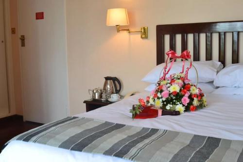 Bed & Breakfast The Harare Club