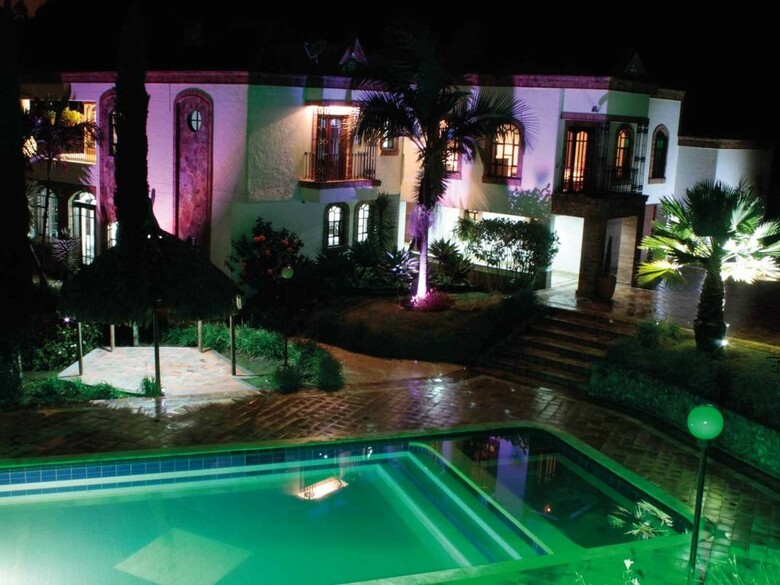Hotel Villa De Los Angeles