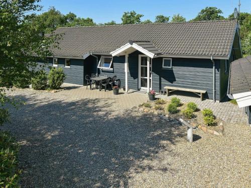 Three-bedroom Holiday Home In Oksb�l 8