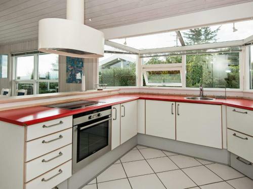 Two-bedroom Holiday Home In Bjert 2