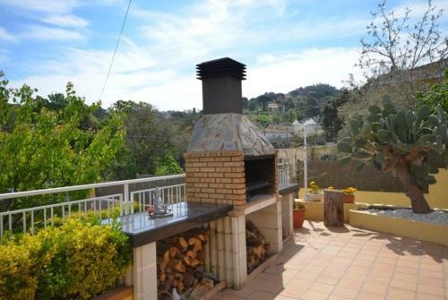Montbarbat Villa Sleeps 8 Pool Wifi