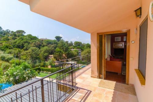 Montbarbat Villa Sleeps 8 Pool Wifi