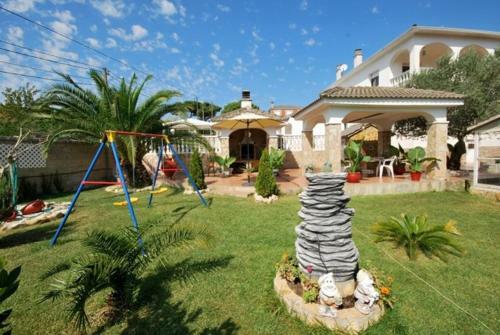 Montbarbat Villa Sleeps 8 Pool Wifi
