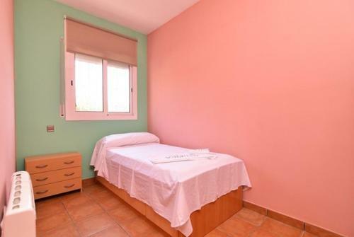 Montbarbat Villa Sleeps 8 Pool