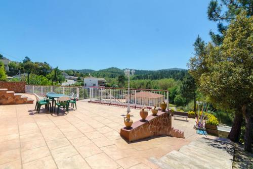 Montbarbat Villa Sleeps 8 Pool