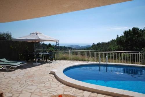 Montbarbat Villa Sleeps 8 Pool Wifi