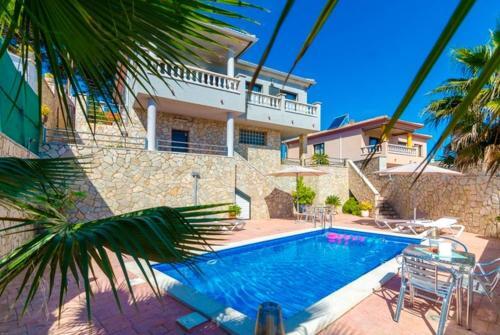 Terrafortuna Villa Sleeps 6 Pool Wifi