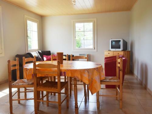 Tranquil Holiday Home In Les Vans, Ardeche With Pool
