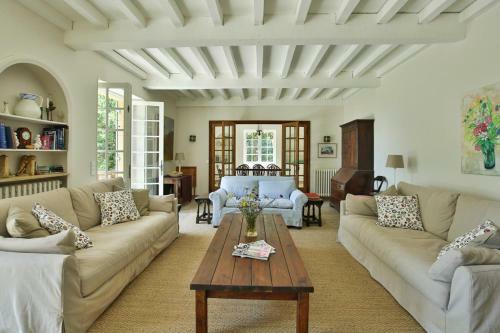 Montfort-en-chalosse Villa Sleeps 10 Pool Wifi