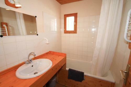 Le Sor� Hameau Des Chazals Nevache Hautes Alpes