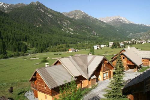 Le Sor� Hameau Des Chazals Nevache Hautes Alpes