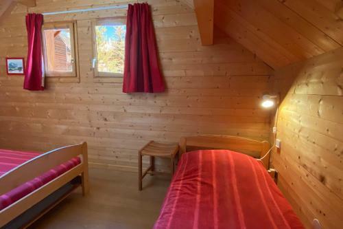 Le Troll Hameau Des Chazals Nevache Hautes Alpes