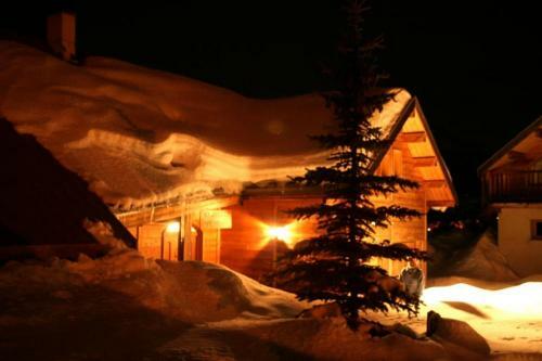 Le Troll Hameau Des Chazals Nevache Hautes Alpes