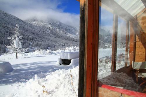Le Troll Hameau Des Chazals Nevache Hautes Alpes