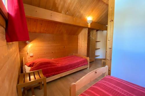 Le Troll Hameau Des Chazals Nevache Hautes Alpes