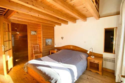 Le Troll Hameau Des Chazals Nevache Hautes Alpes