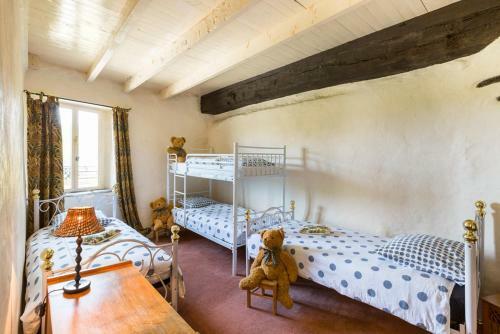 Saint-meen-le-grand Chateau Sleeps 15 Pool Air Con