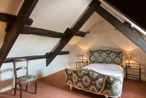 Saint-meen-le-grand Chateau Sleeps 15 Pool Air Con