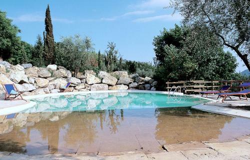 Borgo San Lorenzo Villa Sleeps 9 Air Con Wifi
