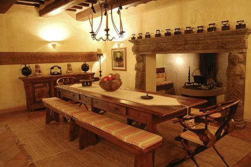 Poggioferro Villa Sleeps 8 Pool Wifi