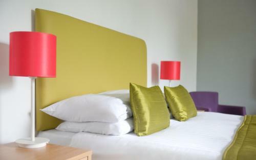 The Tarbet Hotel