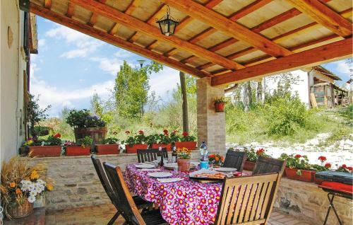 Holiday Home Rondine 06