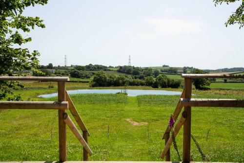 Woodland Villa Sleeps 16 Pool Air Con Wifi