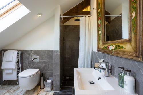 Woodland Villa Sleeps 16 Pool Air Con Wifi