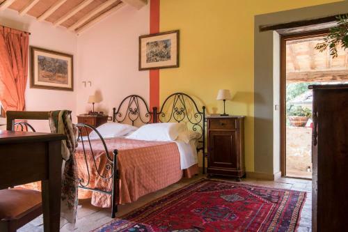 Castello Di Tocchi Villa Sleeps 16 Pool Air Con