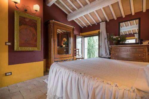 Castello Di Tocchi Villa Sleeps 16 Pool Air Con